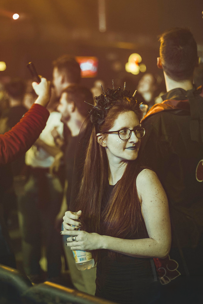 55096351262 9311fc6c30 B