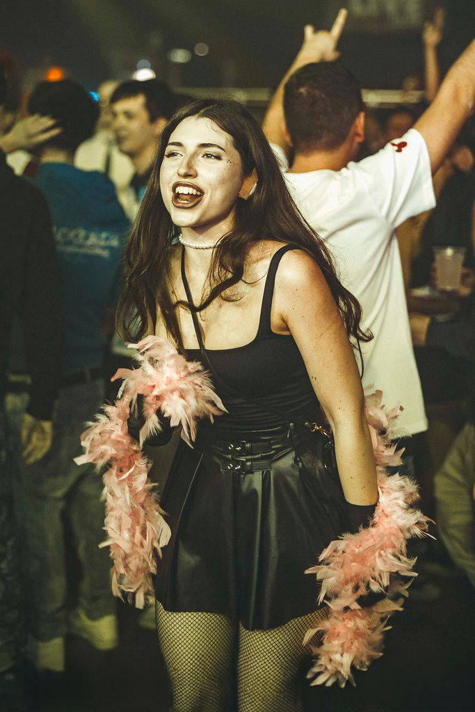 55097431853 2e458cef49 B