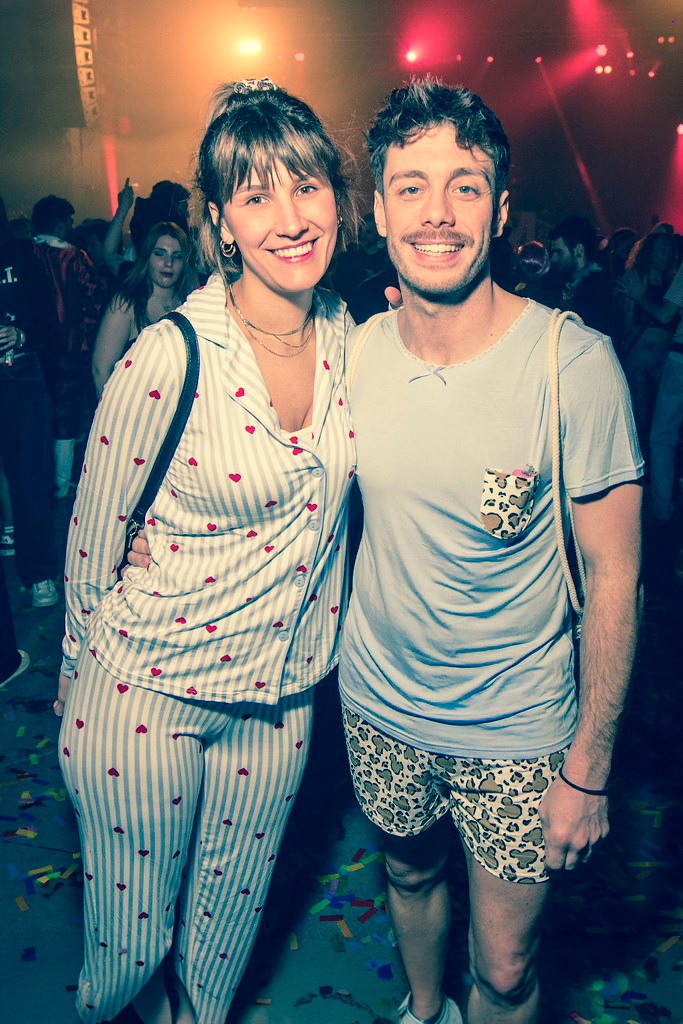 55097595820 B335ee9cc1 B