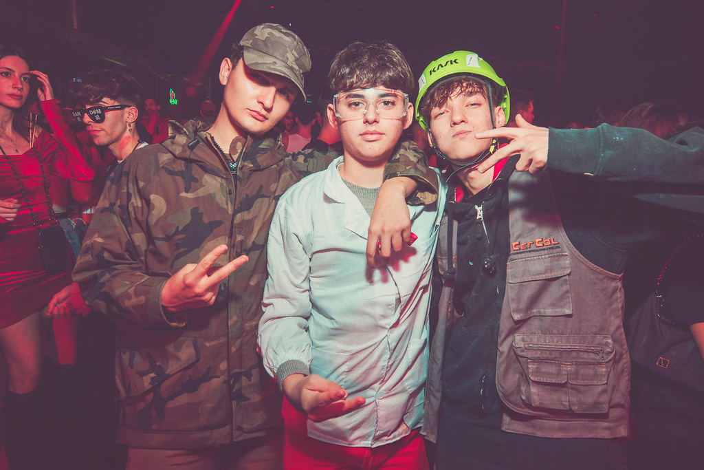 55097597000 Ab06f1b08f B