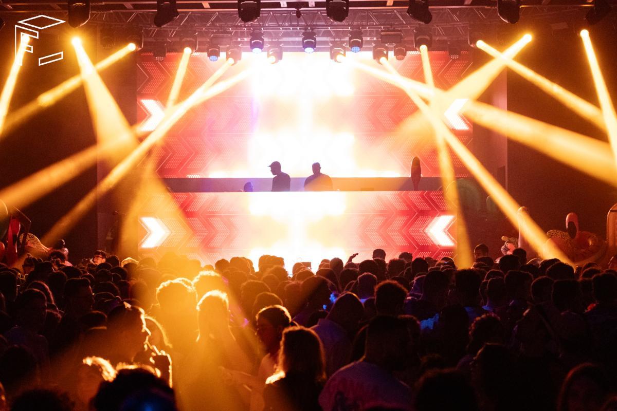 Random Fabrique Milano 98