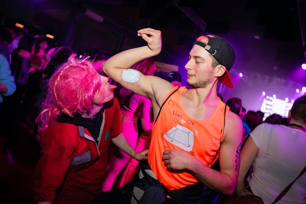 Random Hall Padova 115