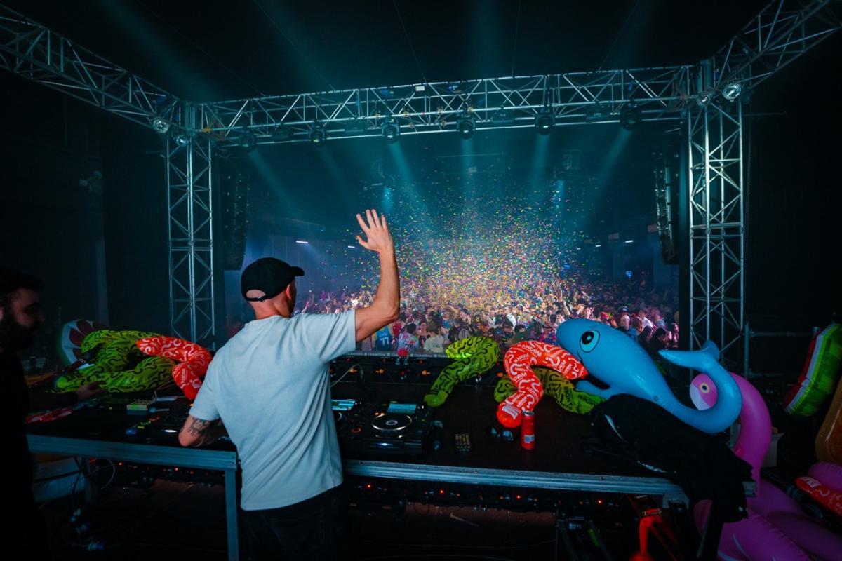 Random Hall Padova 120