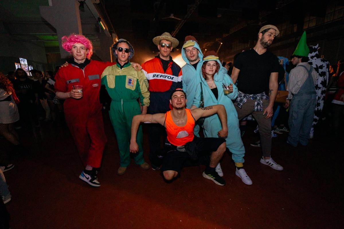 Random Hall Padova 123