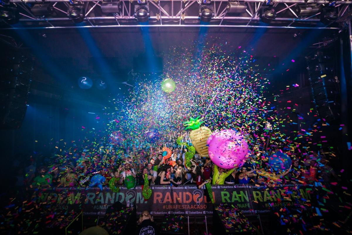 Random Hall Padova 156