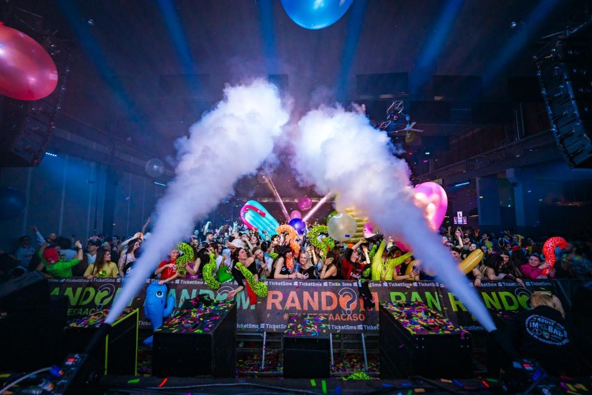 Random Hall Padova 160