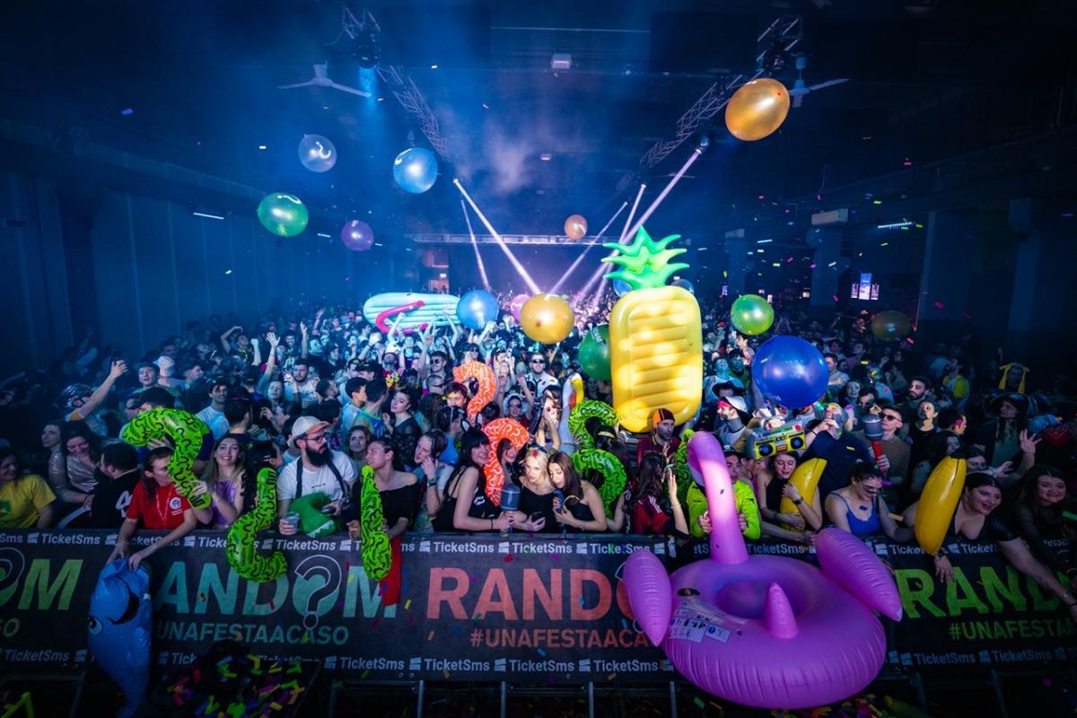 Random Hall Padova 162