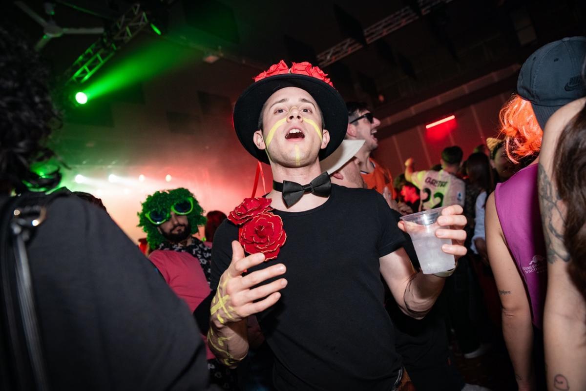 Random Hall Padova 171