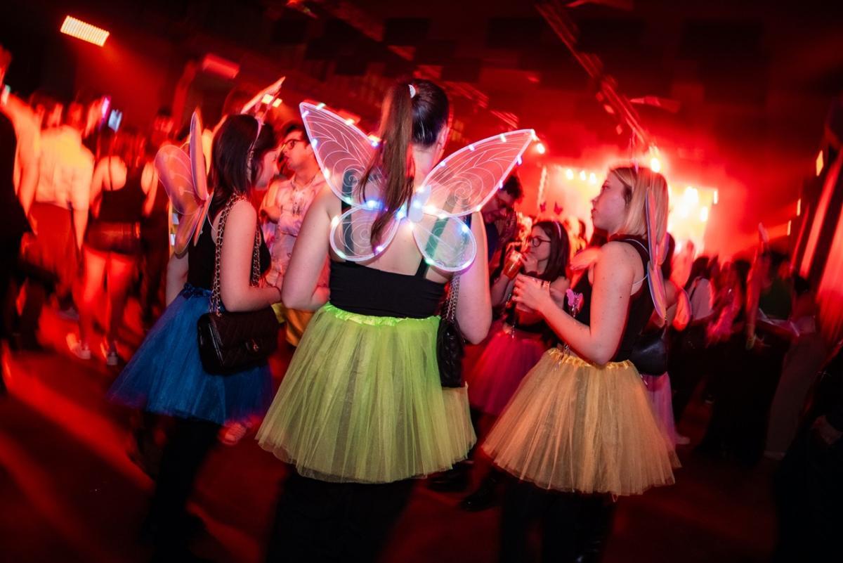 Random Hall Padova 175