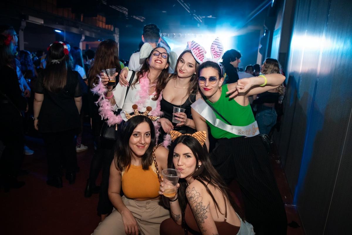 Random Hall Padova 177