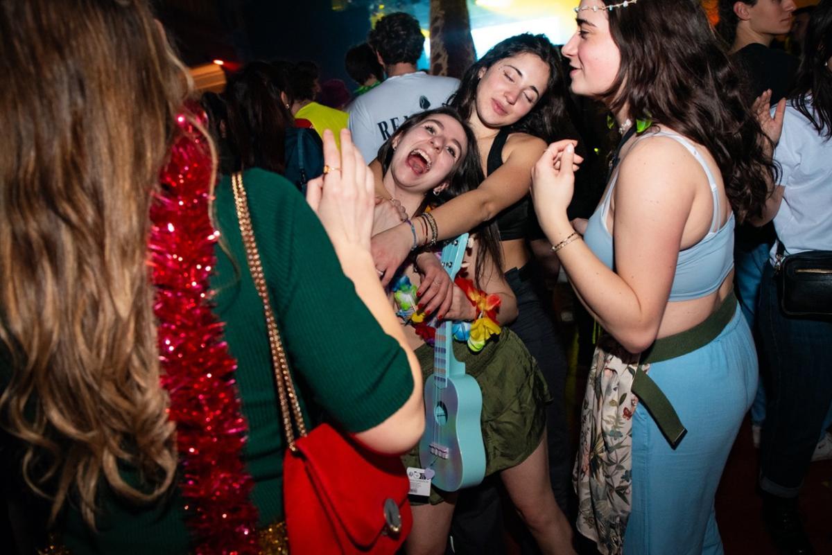 Random Hall Padova 181