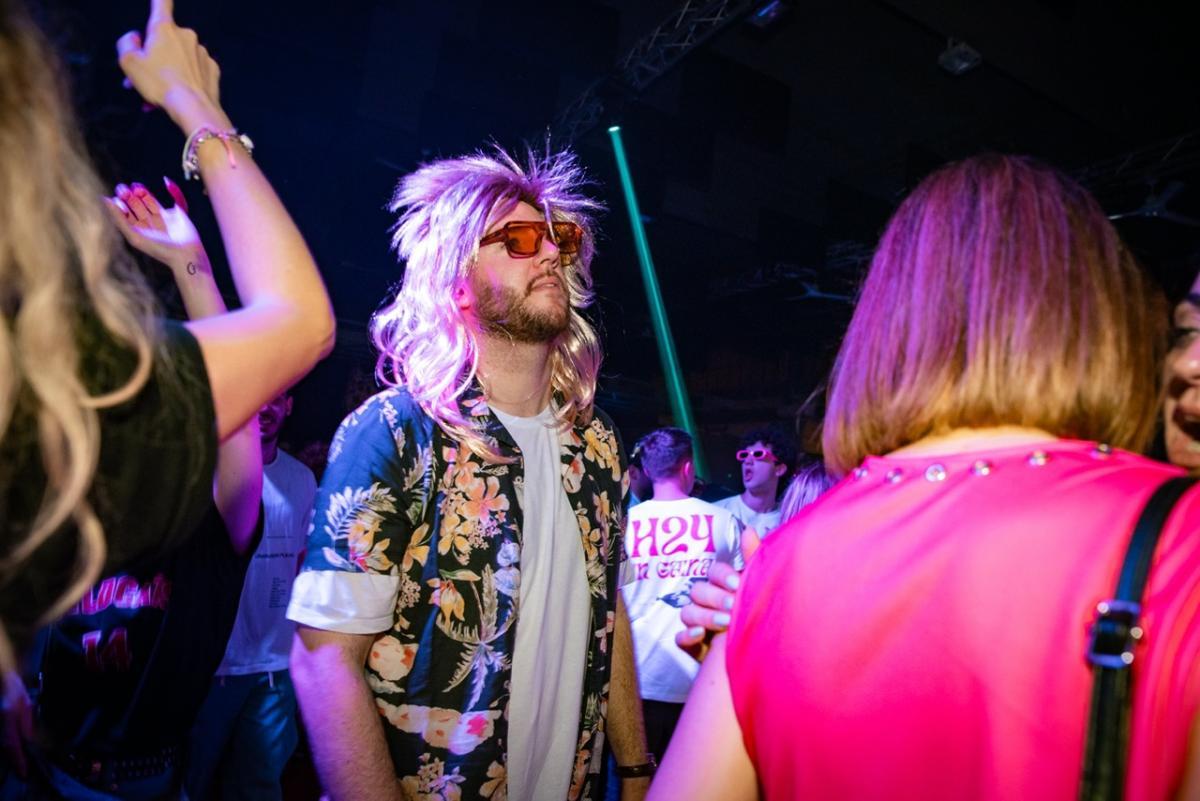 Random Hall Padova 184