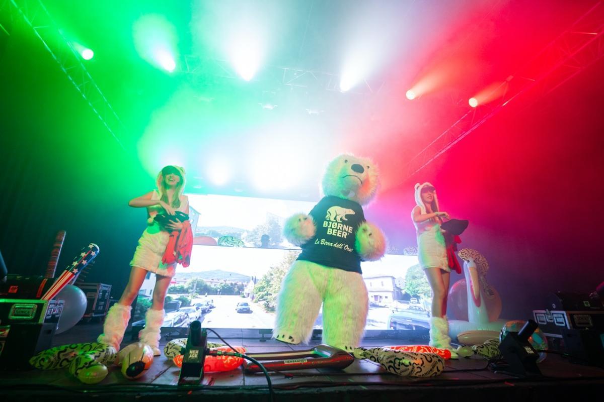 Random Hall Padova 55