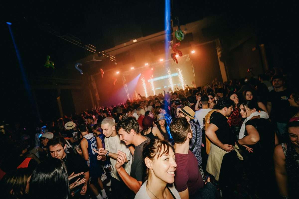 Random Hall Padova163