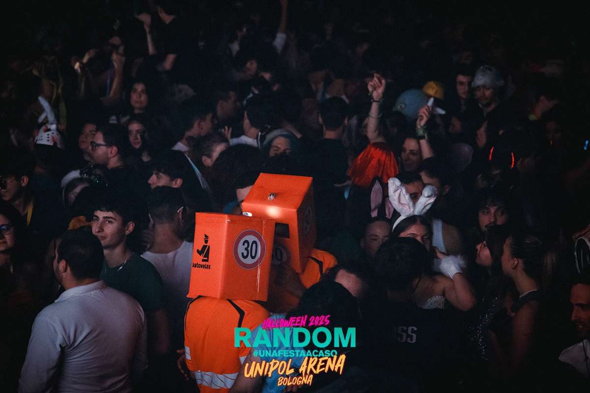 Random Halloween Bologna180