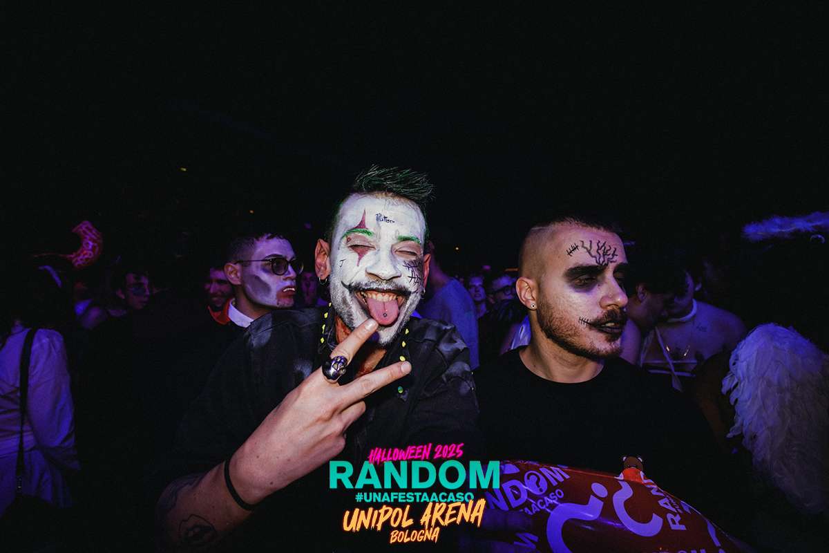 Random Halloween Bologna199