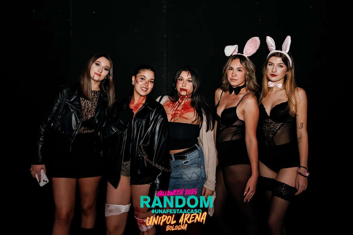Random Halloween Bologna4