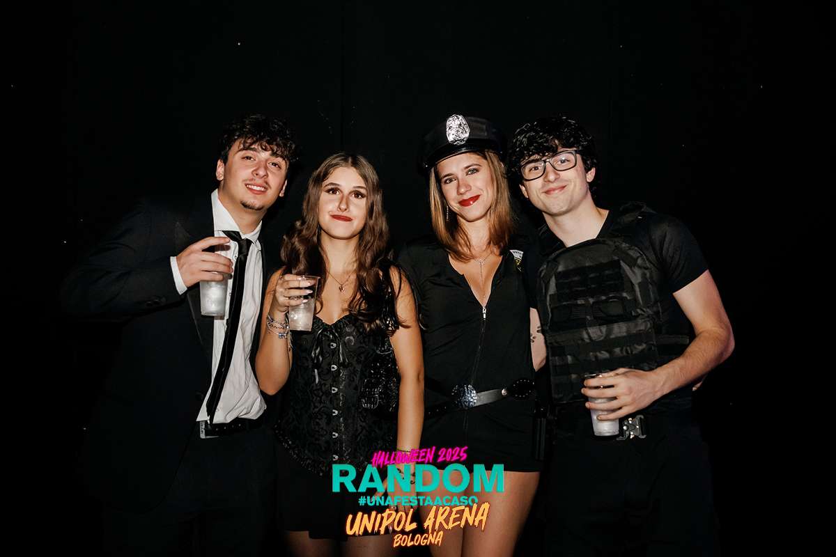 Random Halloween Bologna6