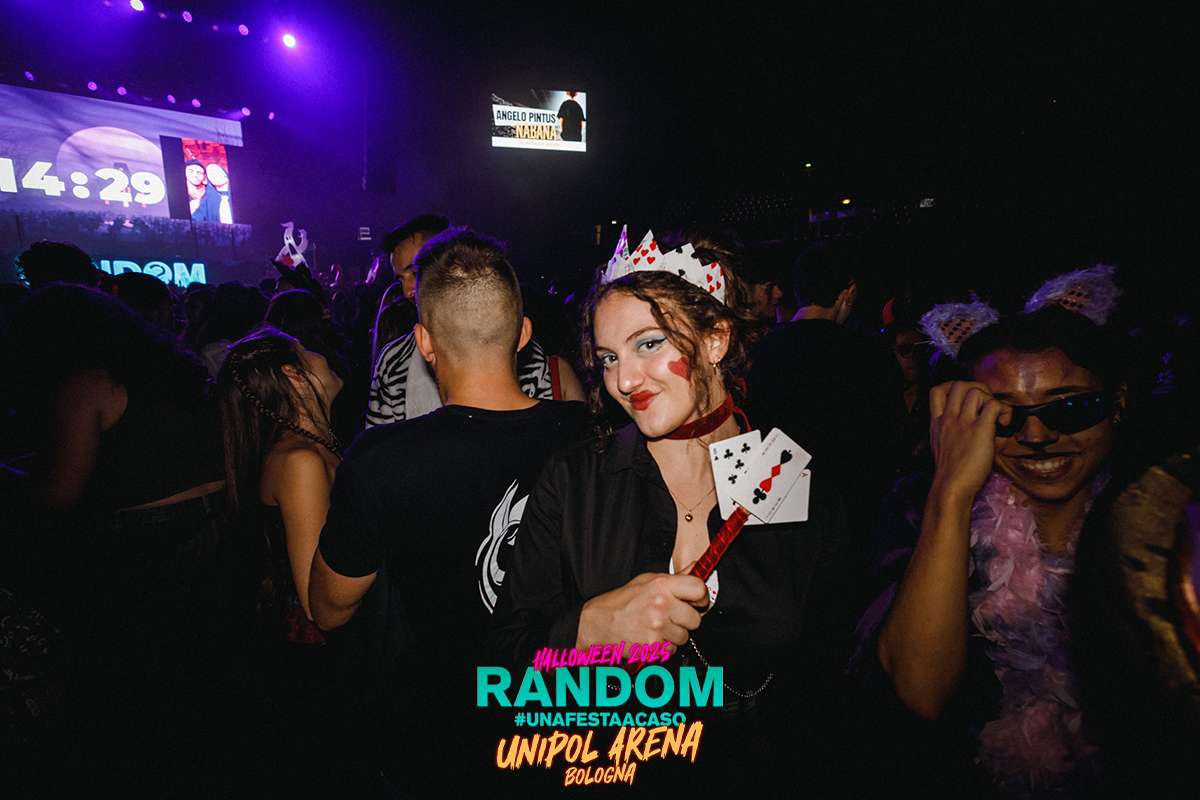 Random Halloween Bologna71
