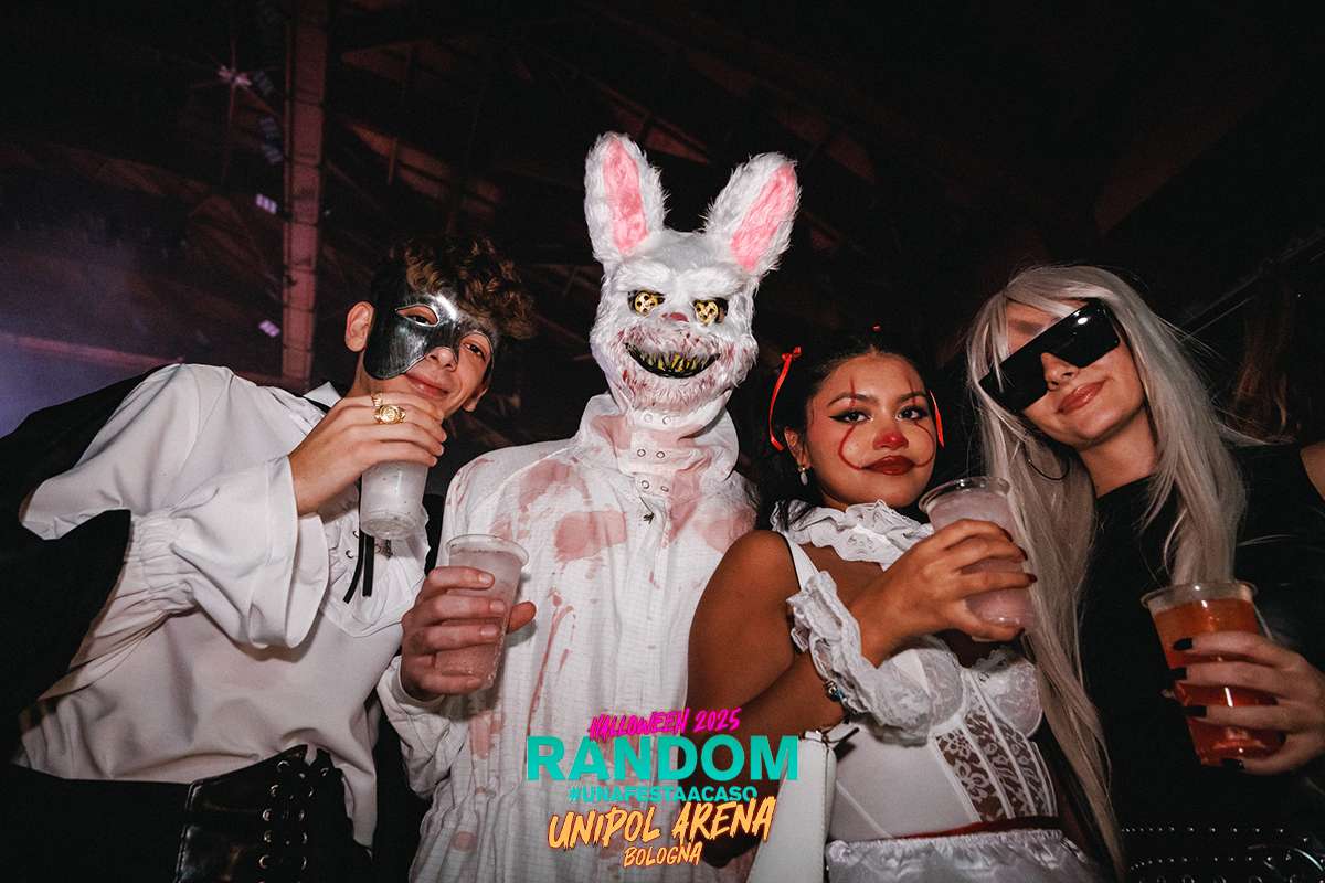 Random Halloween Bologna79