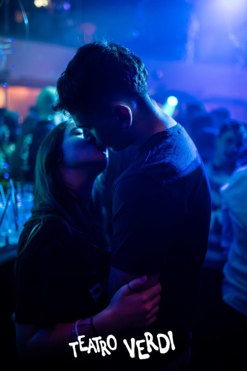 Photo5778605702376441325