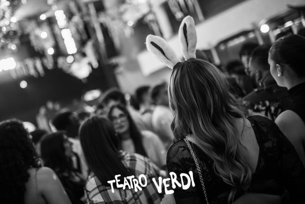 Photo5778605702376441333