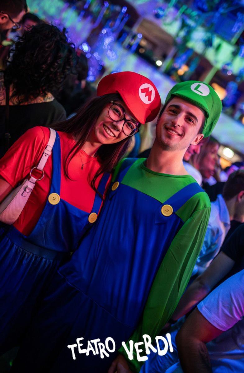 Photo5778605702376441341