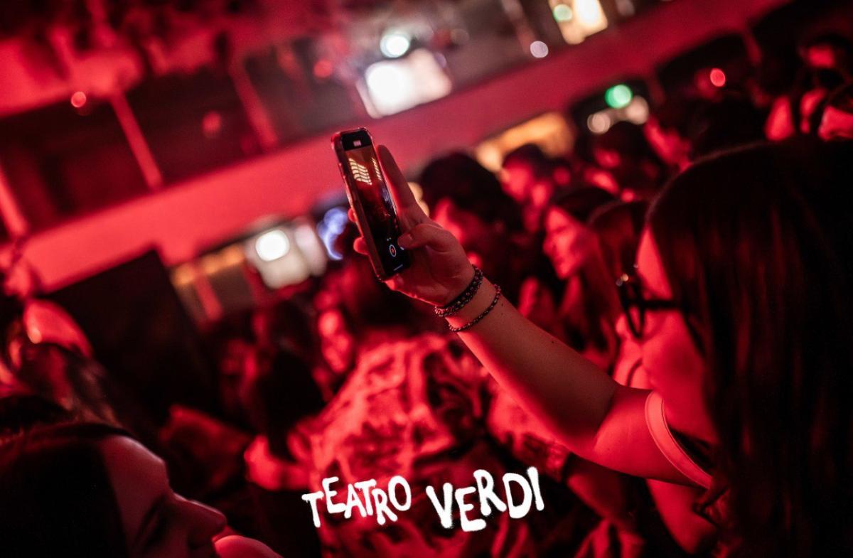 Photo5778605702376441346