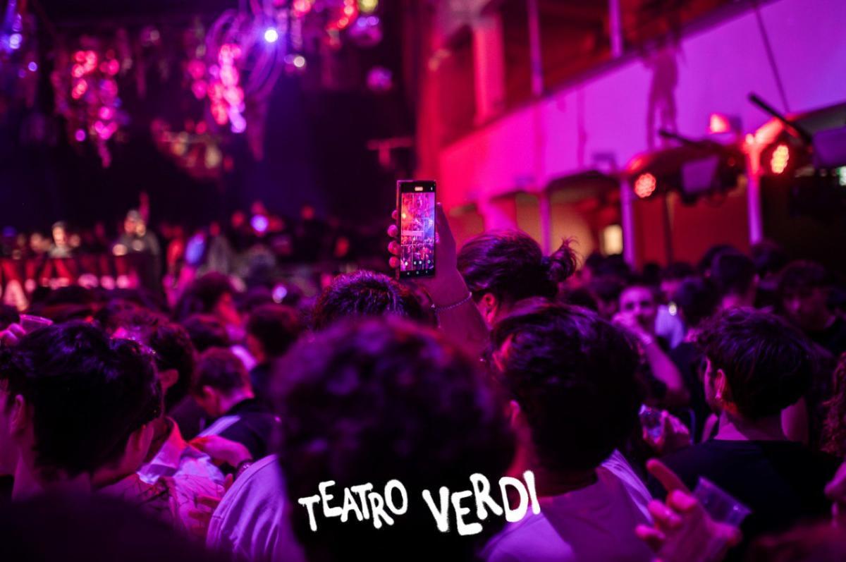 Photo5778605702376441361