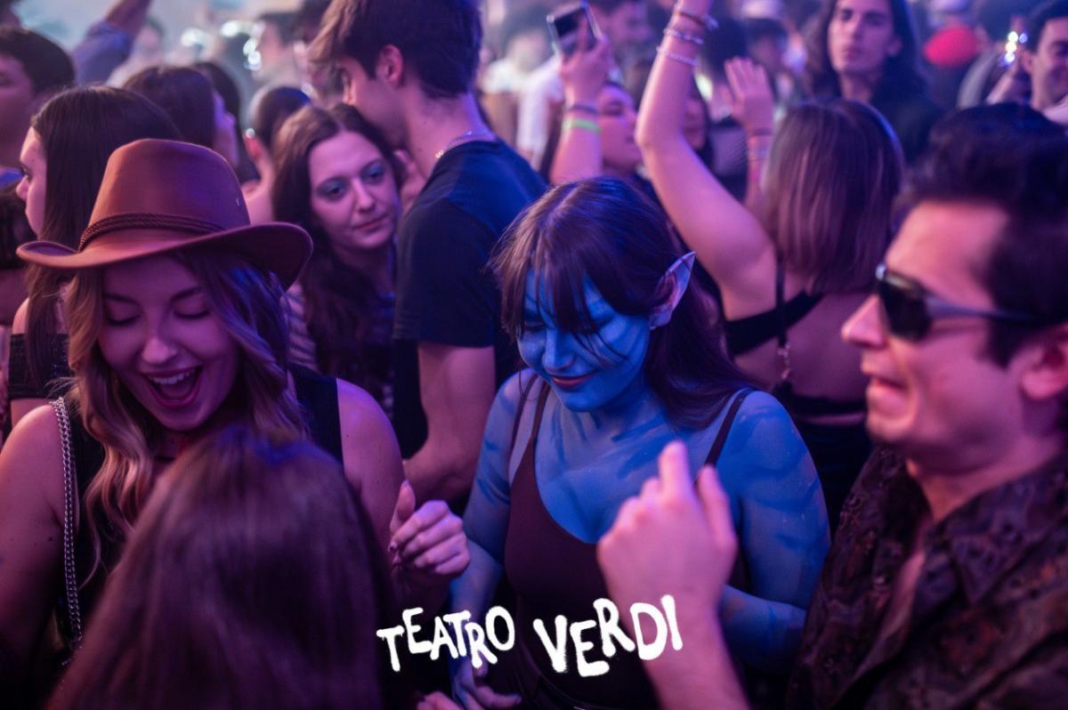 Photo5778605702376441375