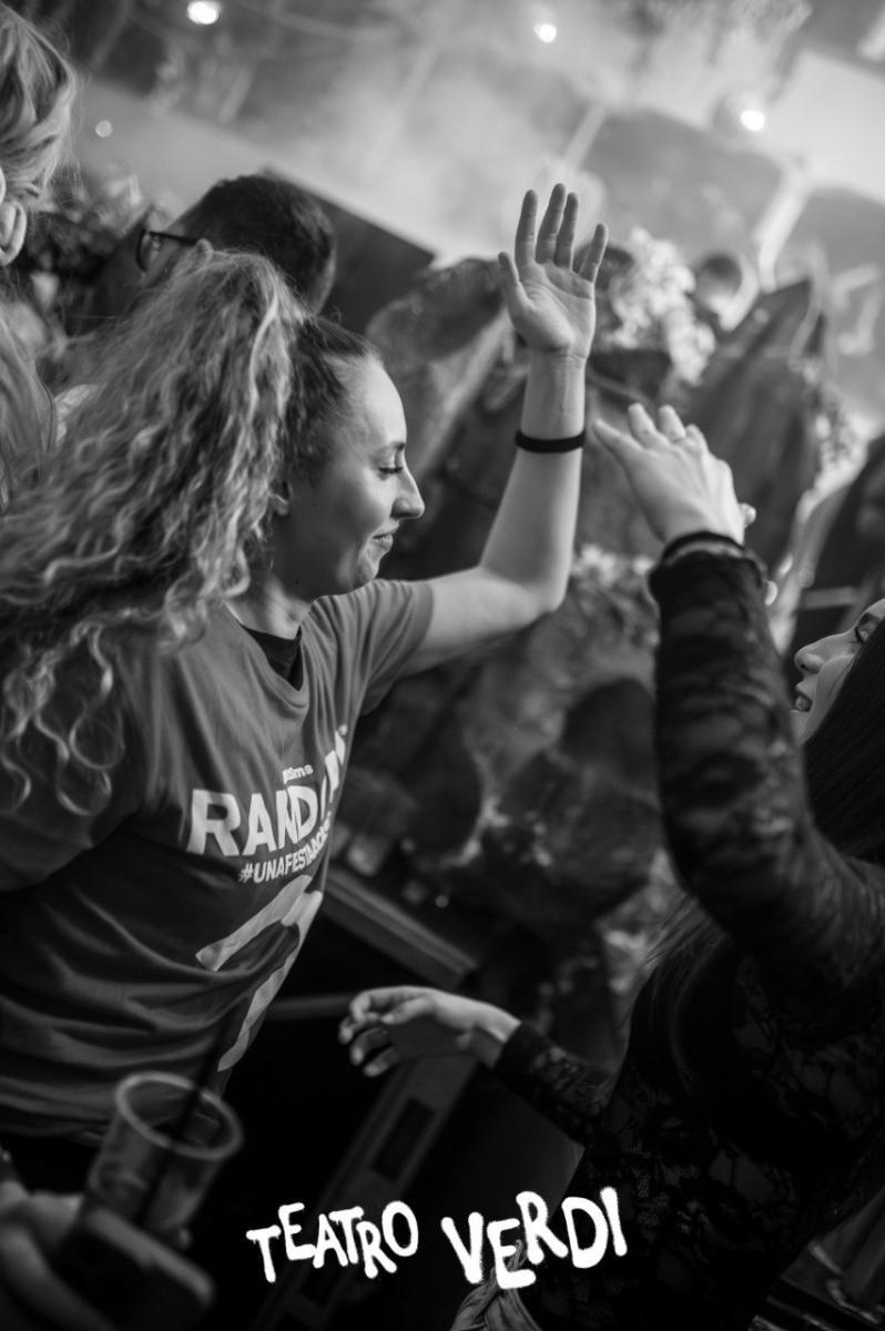 Photo5778605702376441379