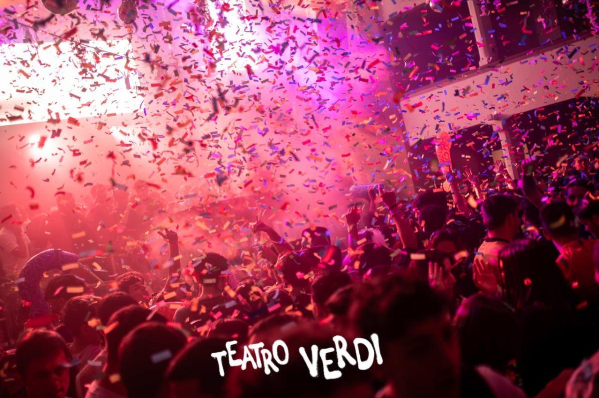 Photo5778605702376441389