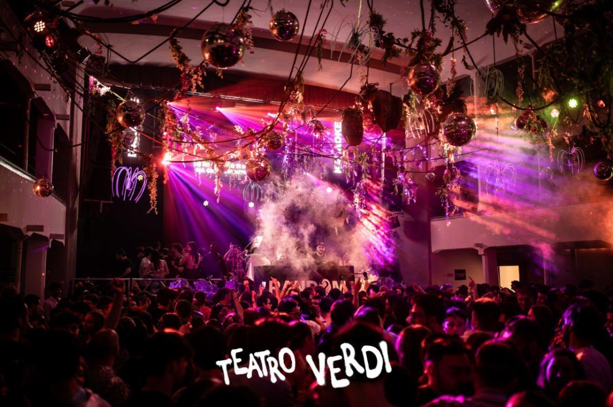 Photo5778605702376441410